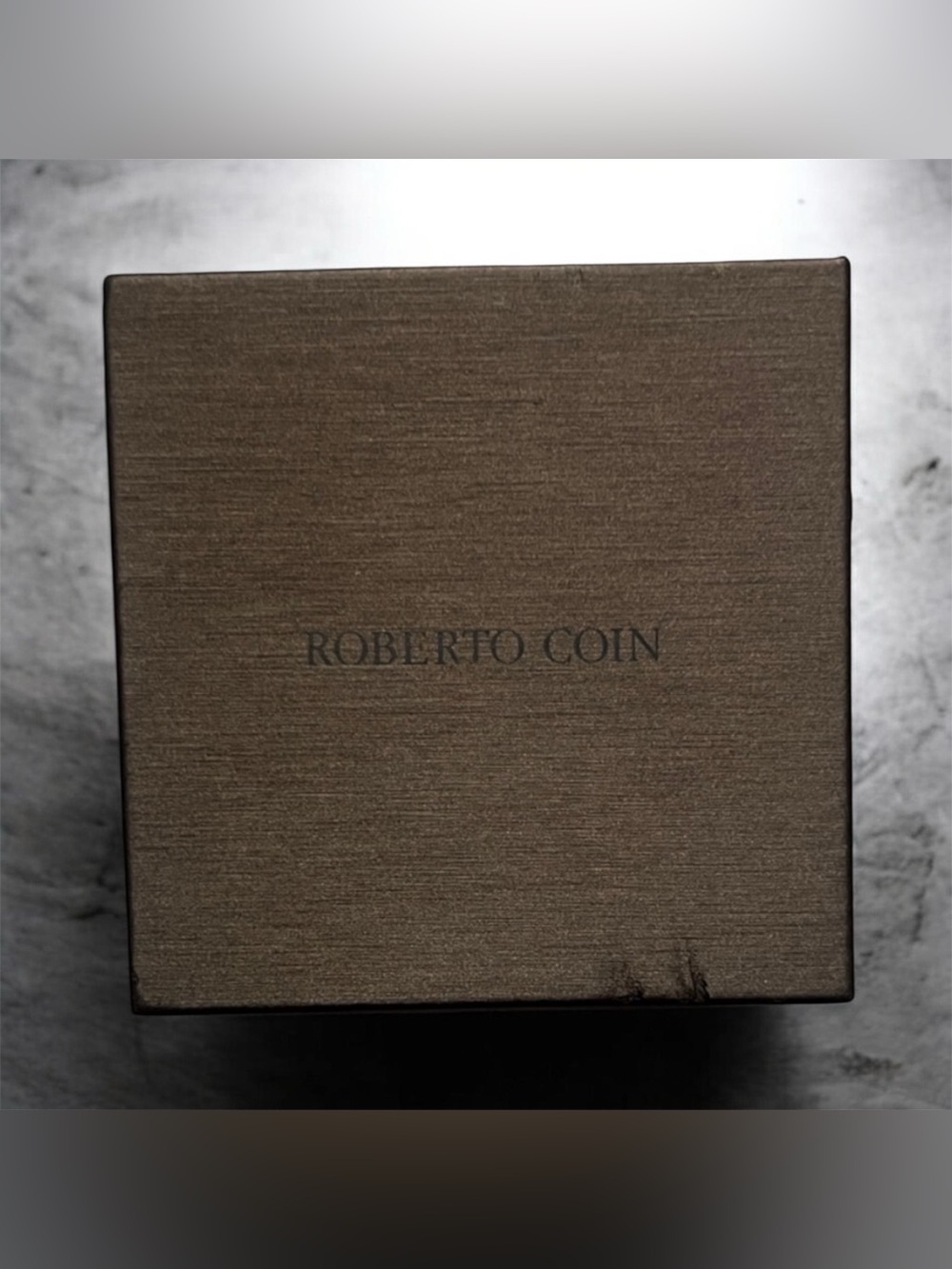 Roberto Coin Elegant Brown Jewelry Box